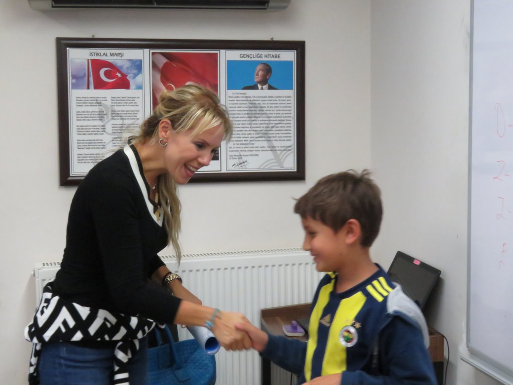 KURSUMUZDAN KARELER